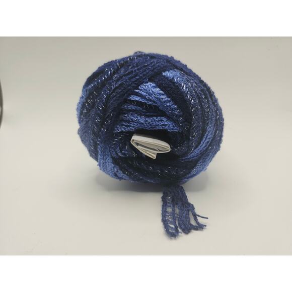 Red Heart Boutique Sashay Yarn Rumba 1934 Partial Cake Ruffle Scarf 3.5 oz - Picture 6 of 7